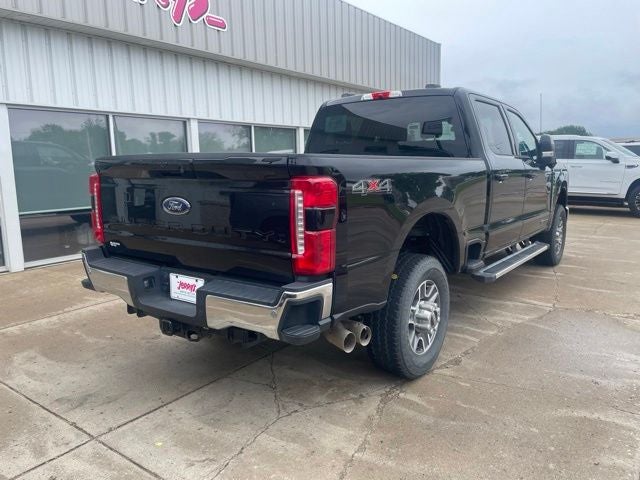 2025 Ford F-350SD Lariat