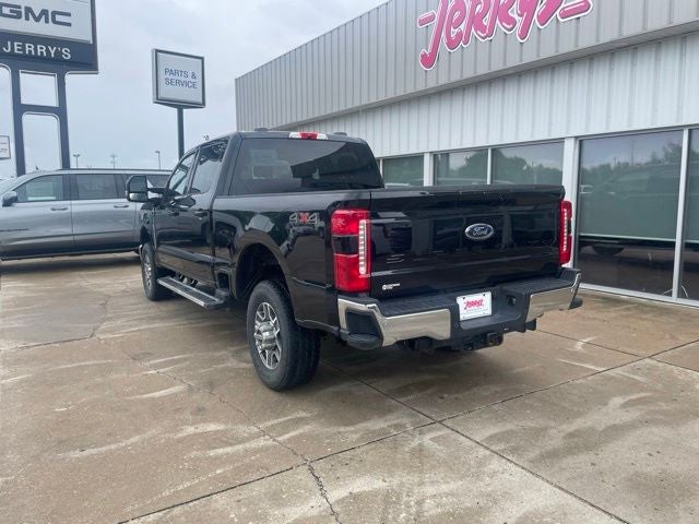 2025 Ford F-350SD Lariat