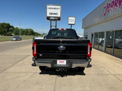 2025 Ford F-350SD Lariat
