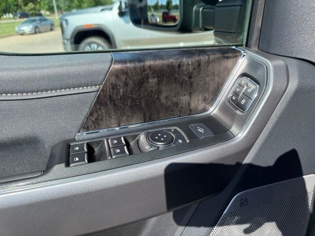 2025 Ford F-350SD Lariat