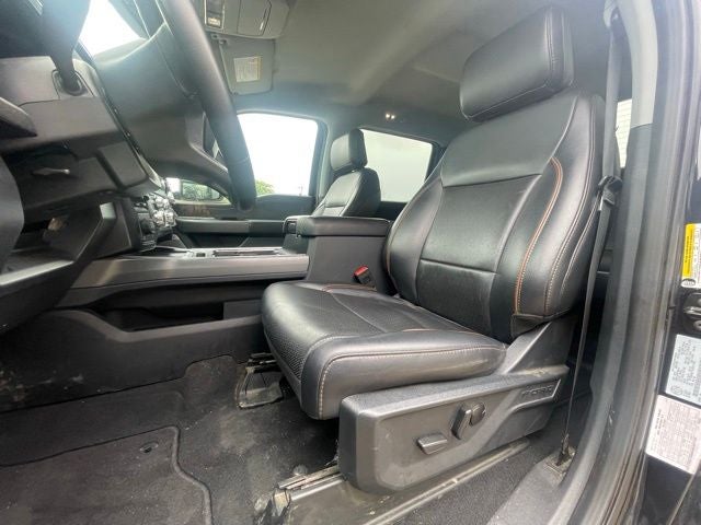 2025 Ford F-350SD Lariat