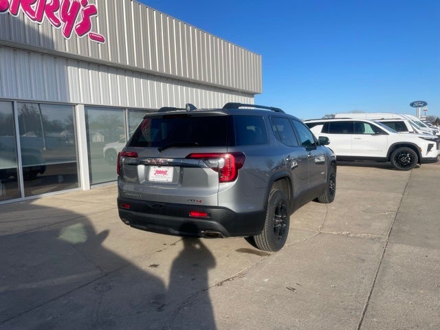 2023 GMC Acadia AT4