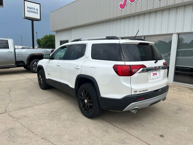 2017 GMC Acadia SLT-1