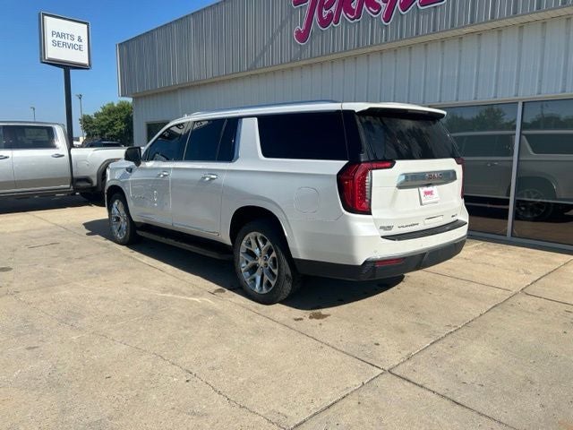 2021 GMC Yukon XL SLT