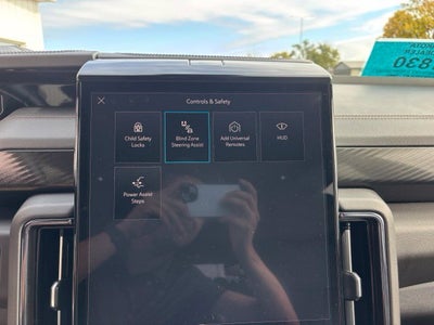 2025 GMC Yukon XL AT4