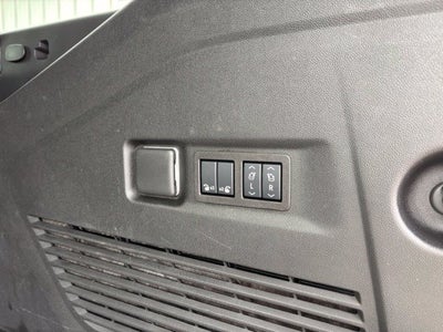 2025 GMC Yukon XL AT4