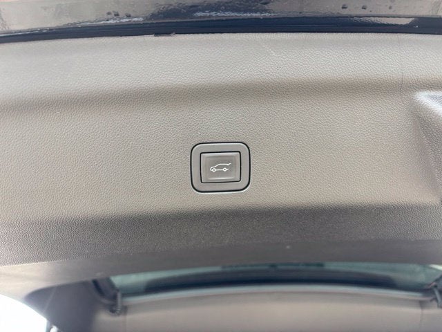 2025 GMC Yukon XL AT4
