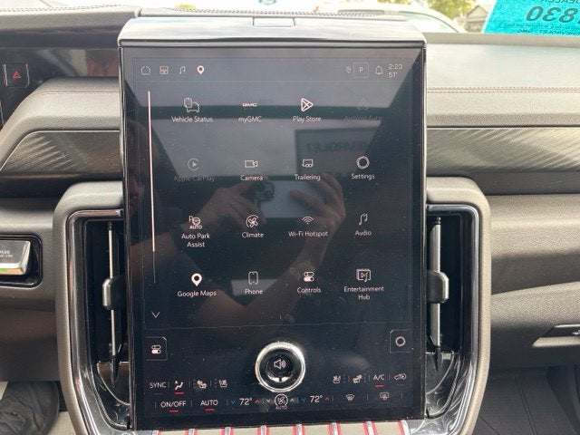 2025 GMC Yukon XL AT4