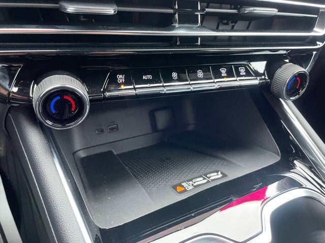 2026 Chevrolet Traverse LT 2LT