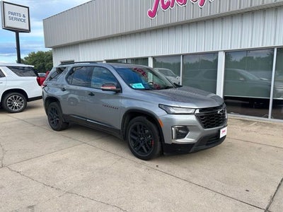 2023 Chevrolet Traverse Premier