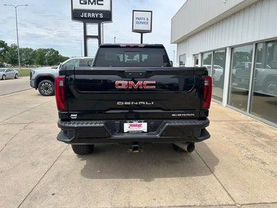 2025 GMC Sierra 2500HD Denali