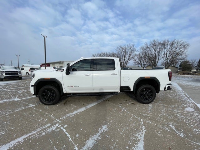 2025 GMC Sierra 2500HD AT4