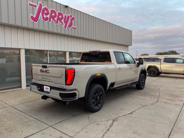 2026 GMC Sierra 2500HD AT4