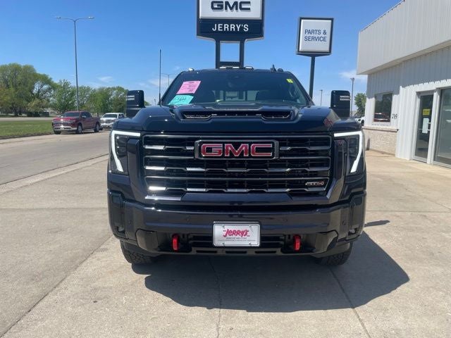 2026 GMC Sierra 2500HD AT4