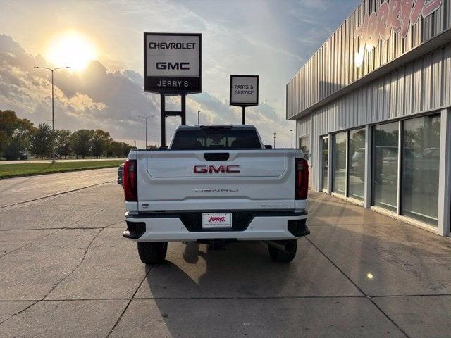 2026 GMC Sierra 2500HD Denali