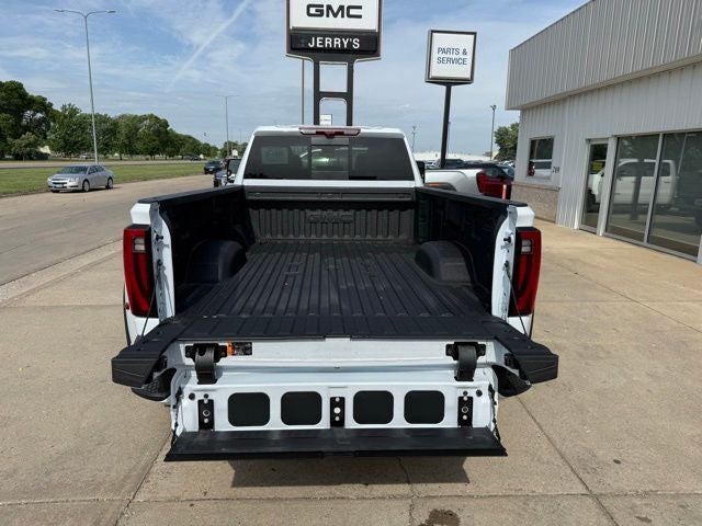 2026 GMC Sierra 3500HD Denali