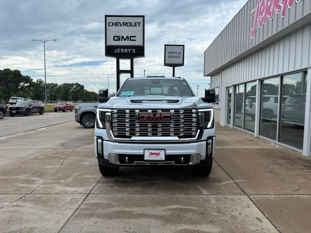 2026 GMC Sierra 3500HD Denali