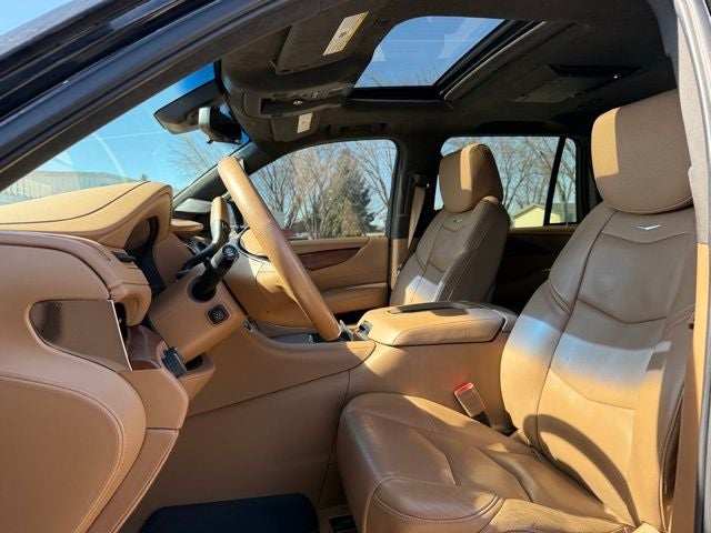 2017 Cadillac Escalade Platinum Edition