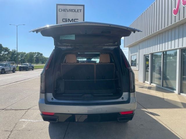 2024 Cadillac Escalade Sport