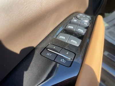 2024 Cadillac Escalade Sport