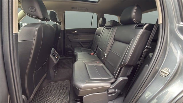 2022 Volkswagen Atlas 3.6L V6 SEL R-Line