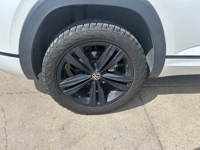 2023 Volkswagen Atlas Cross Sport 3.6L V6 SEL R-Line