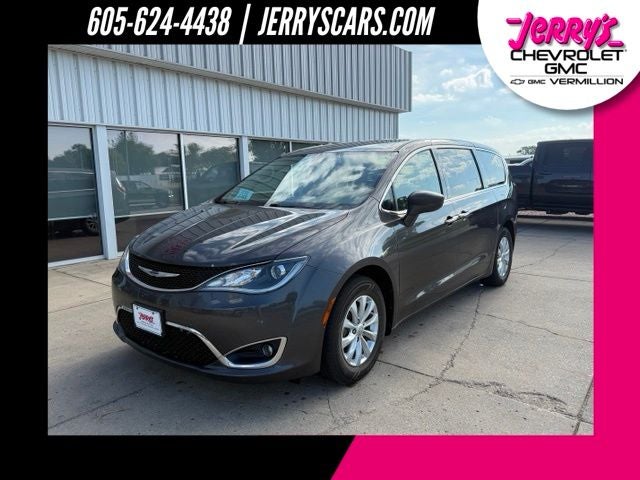 2018 Chrysler Pacifica Touring Plus