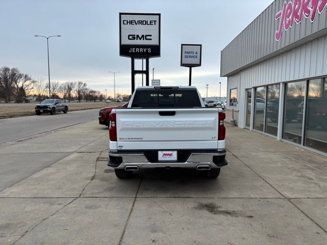 2026 Chevrolet Silverado 1500 LT LT1