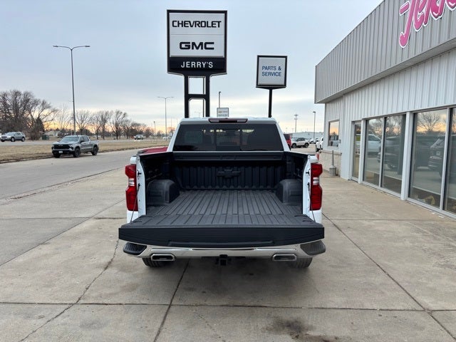 2026 Chevrolet Silverado 1500 LT LT1