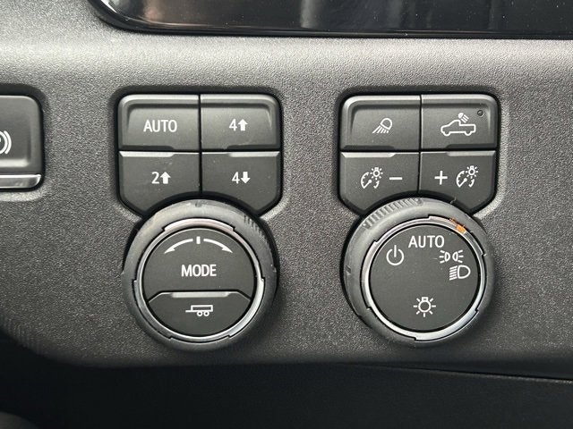 2026 Chevrolet Silverado 1500 LT LT1