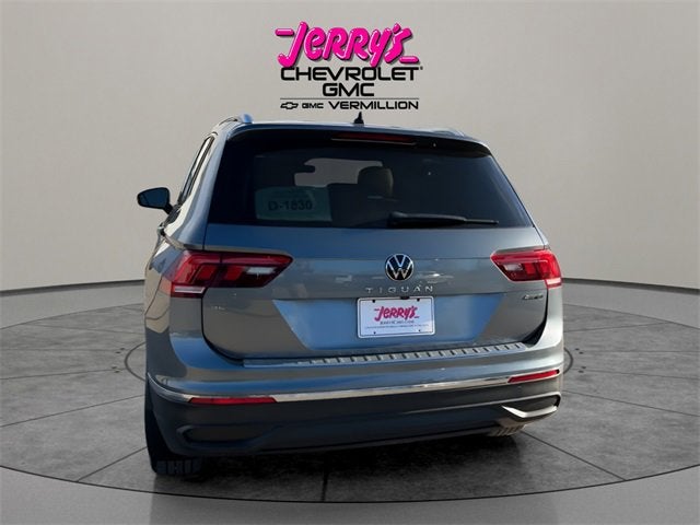 2022 Volkswagen Tiguan 2.0T SE