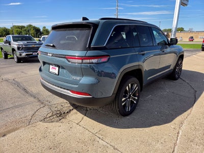 2027 Jeep Grand Cherokee Limited