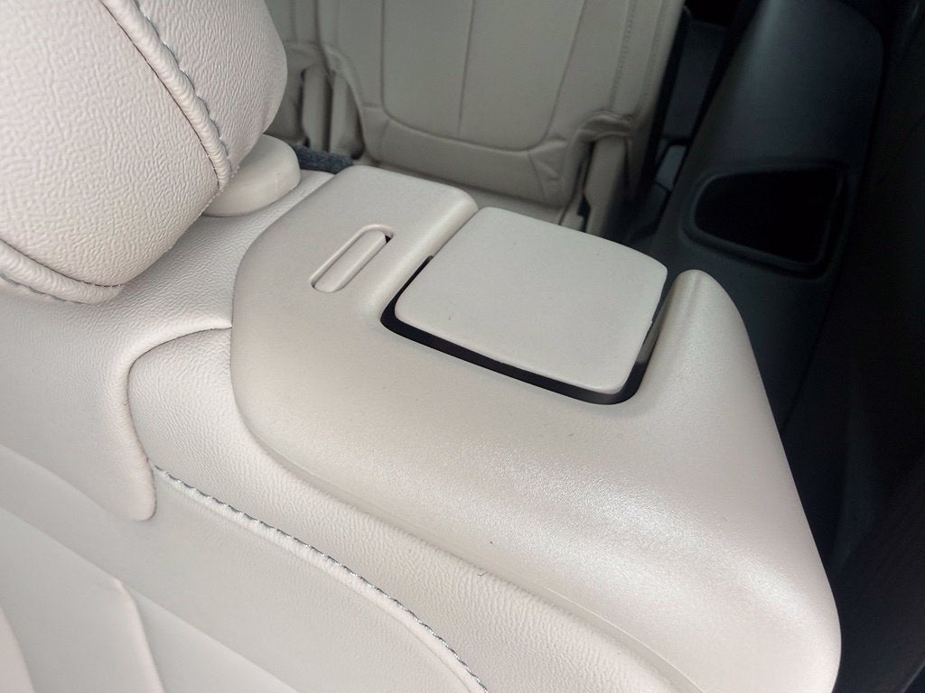 2027 Jeep Grand Cherokee L Limited