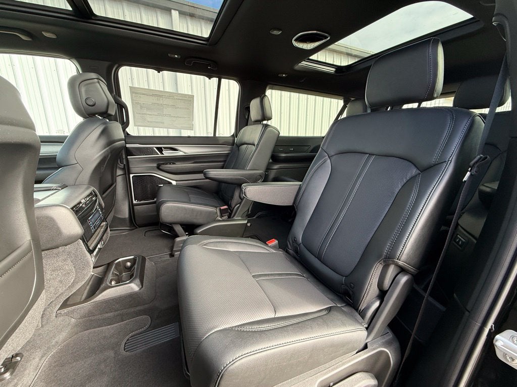 2026 Jeep Grand Wagoneer L Limited Reserve