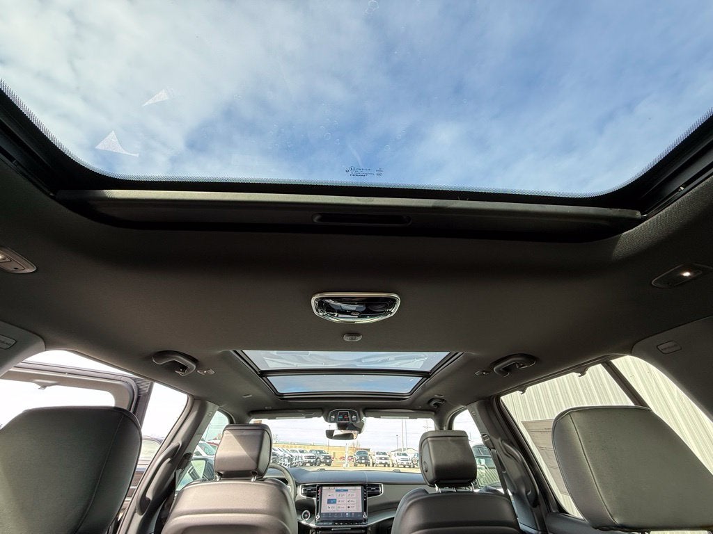 2026 Jeep Grand Wagoneer L Limited Reserve