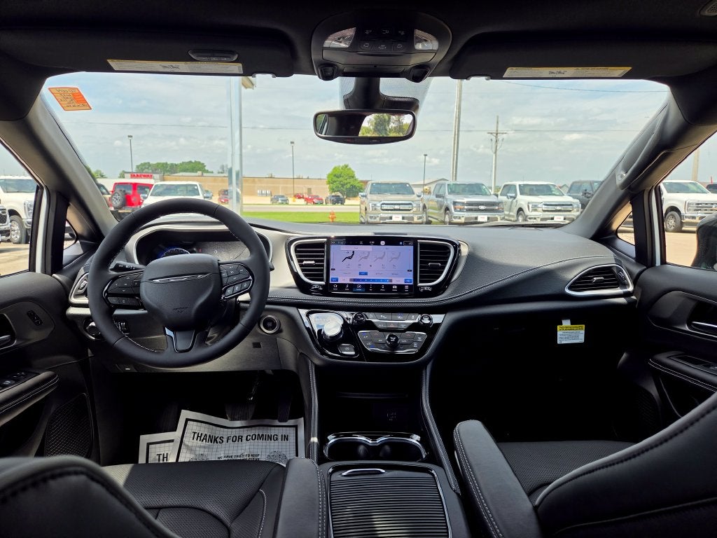 2027 Chrysler Pacifica Limited