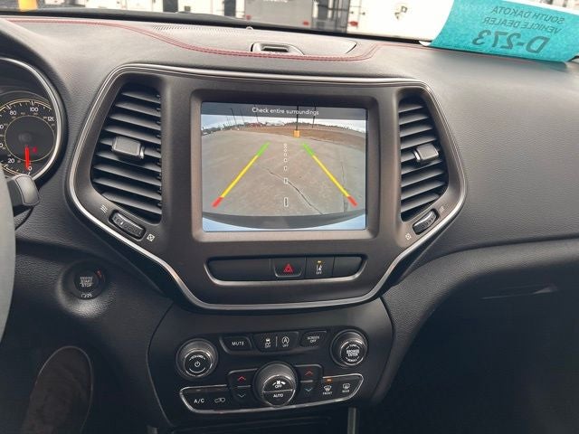 2022 Jeep Cherokee Trailhawk