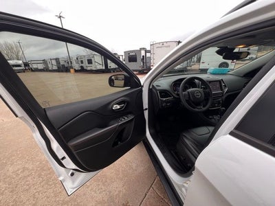 2022 Jeep Cherokee Trailhawk