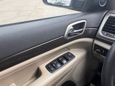 2017 Jeep Grand Cherokee Laredo