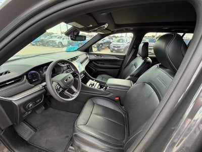 2024 Jeep Grand Cherokee Overland