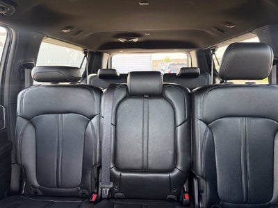 2025 Jeep Wagoneer L Base