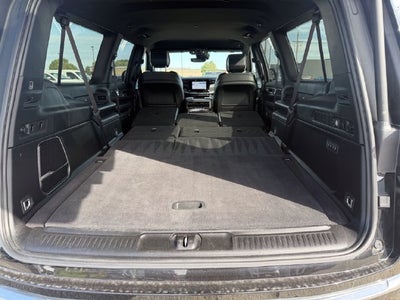 2025 Jeep Wagoneer L Base