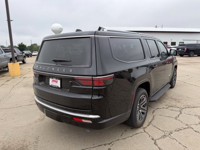 2025 Jeep Wagoneer L Base