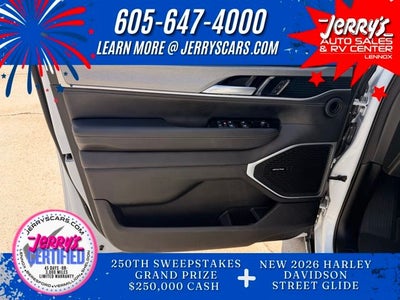 2025 Jeep Wagoneer Base