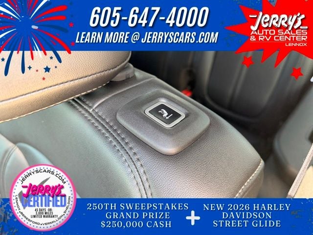 2025 Jeep Wagoneer Base