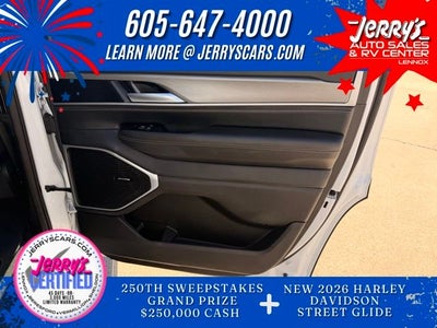 2025 Jeep Wagoneer Base