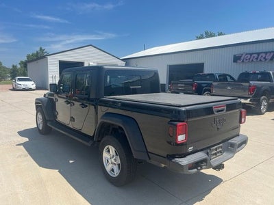 2020 Jeep Gladiator Sport