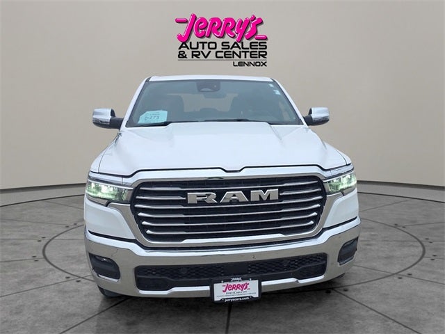 2025 RAM 1500 Laramie SHORT BOX