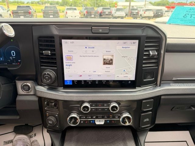 2025 Ford F-250SD Platinum 6 3/4 Ft Box