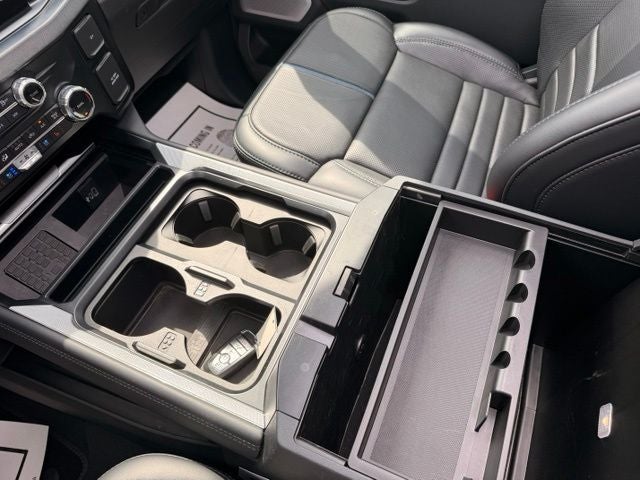 2025 Ford F-250SD Platinum 6 3/4 Ft Box